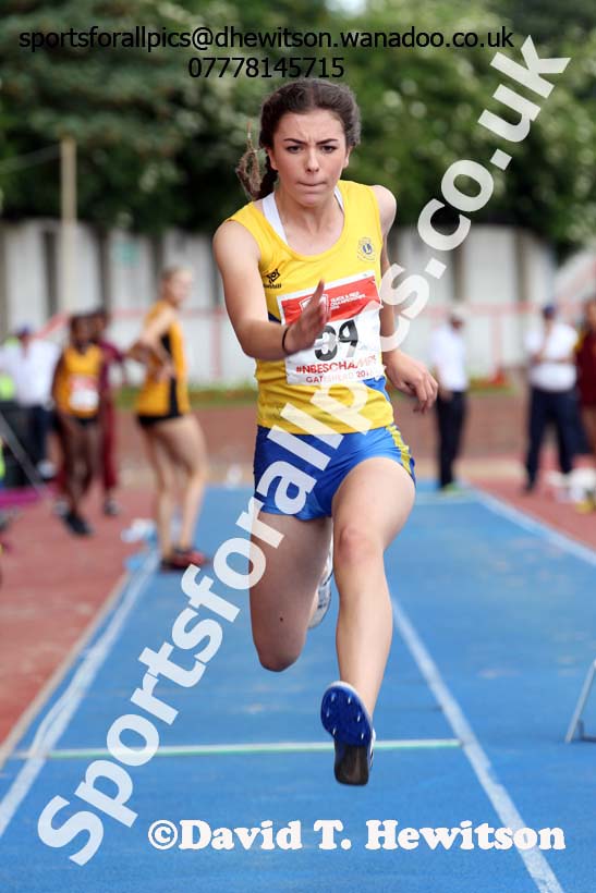 Inter girls triple jump, English Schools Track and Field. Photo: David T. Hewitson/Sports for All Pics